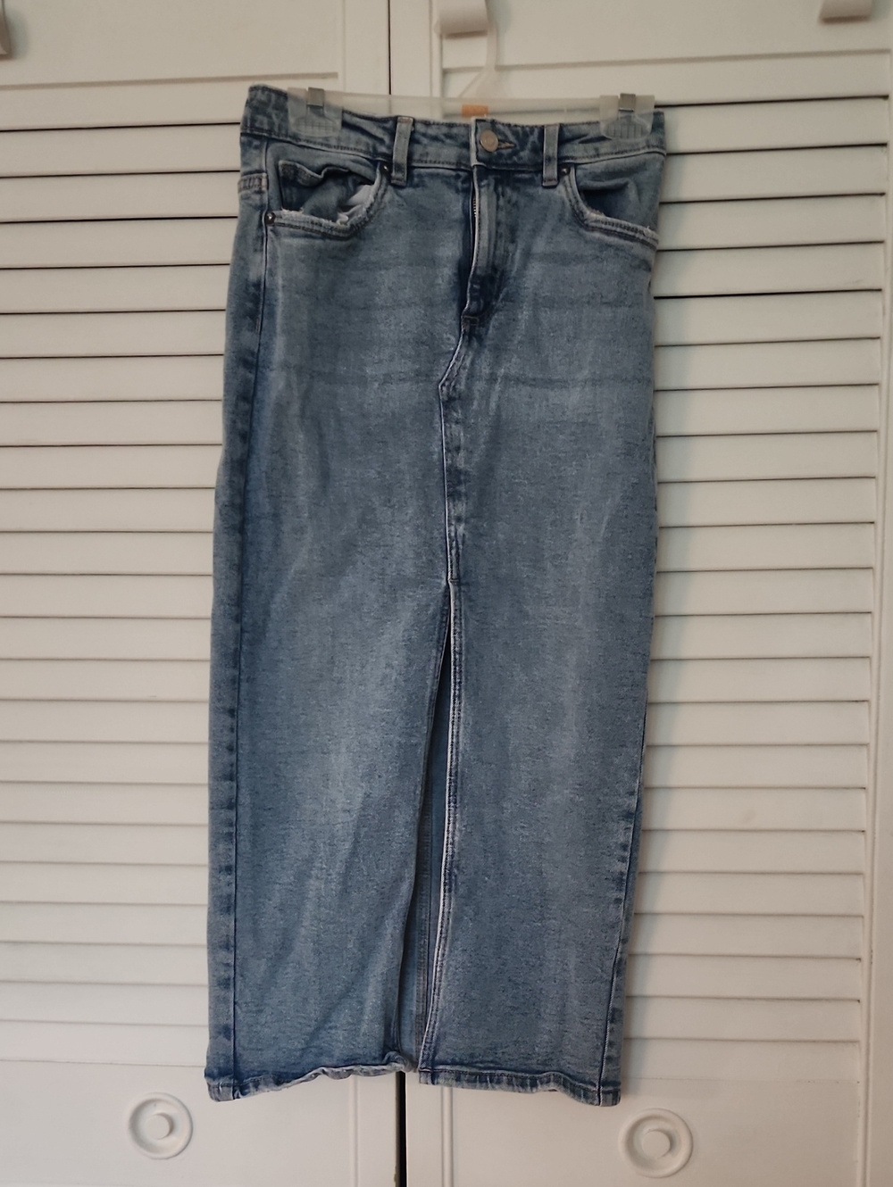 Dex Light Blue Denim Jeans with Tan Waistband Detail
